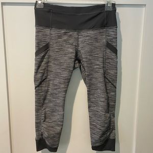 Lululemon crop leggings. Size 4.